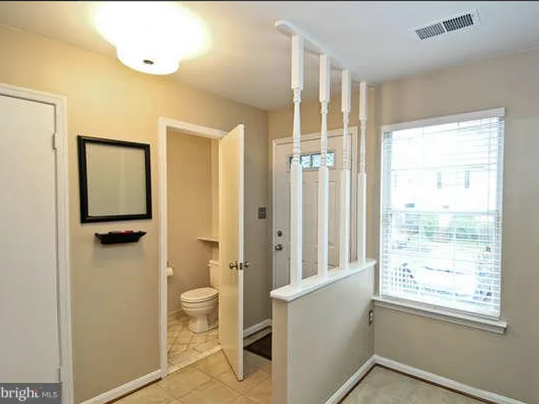 2852 Lester Lee Ct — Photo 1