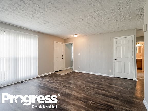 4th image of 517 Daventry Ln