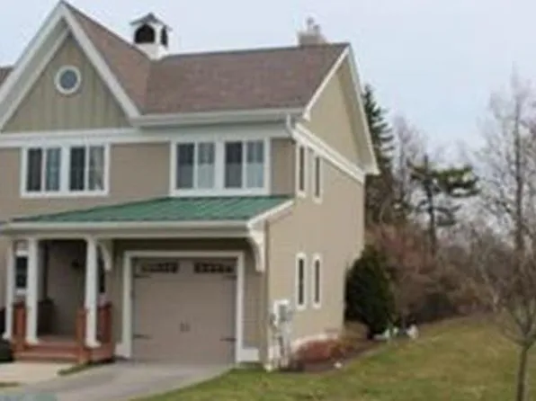 2 Pond Ridge Road, Milton, NY 12547