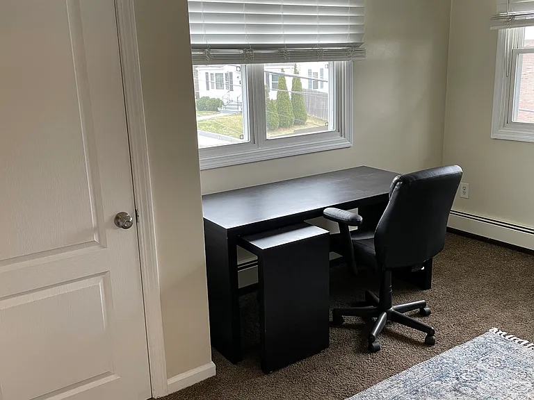 950 Admiral St #4 — Photo 8