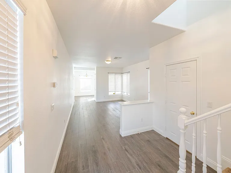 8146 Golden Flowers St — Photo 4