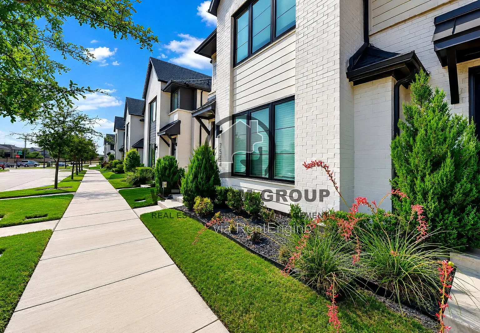 3 bed, 2.5 bath, 1830 sqft, $2,695 — Photo 3
