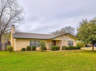 1402 Ocotilla Dr, Marble Falls, TX 78654