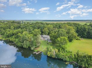 17392 Cherwood Pond Ln, King George, VA 22485