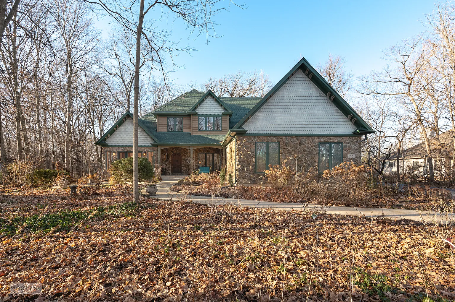 75 Long Grove Rd photo 1