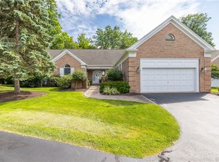 60 Woodbury Pl #PVT, Rochester, NY 14618