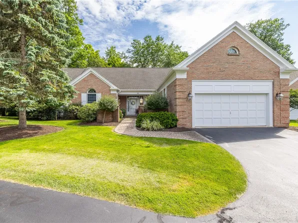 60 Woodbury Pl #Pvt, Rochester, NY 14618
