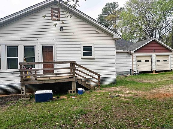 3rd image of 600 N Gary St