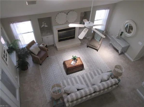 2416 Cape Arbor Dr, Virginia Beach, VA 23451