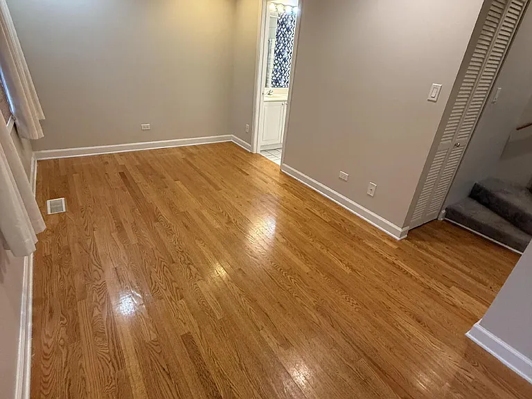 1777 W Altgeld St #F — Photo 11
