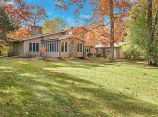 16870 W Sibelius Ln, Gurnee, IL 60031