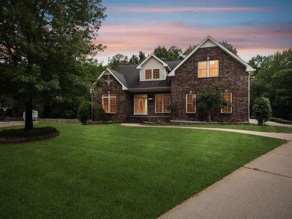 3346 Sheffield Way, Clarksville, TN 37043