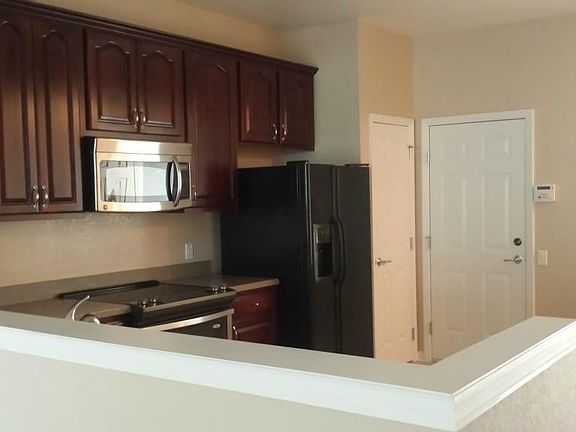 3rd image of 1225 Berkman Cir
