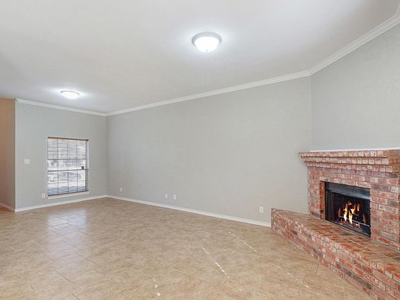 4th image of 6561 Calmont Ave #6561
