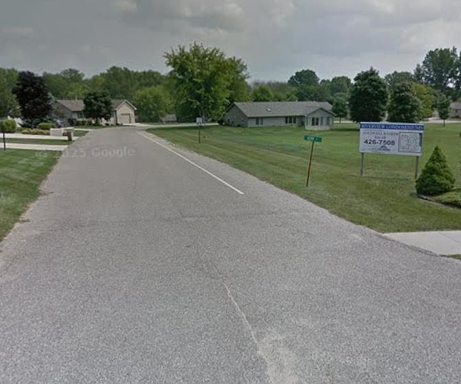 1st image of 621 Kemp Ct