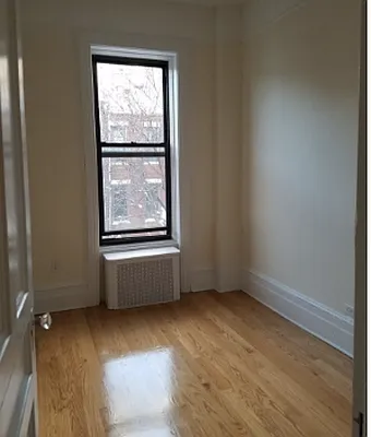 Rented by Apartments by Us | media 30