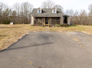 540 Smithfield School Rd, Saint Stephens Church, VA 23148