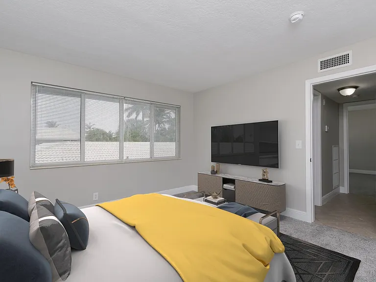 4001 NE 21st Ave #207 — Photo 24