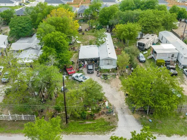 404 Quail Run, Buda, TX 78610