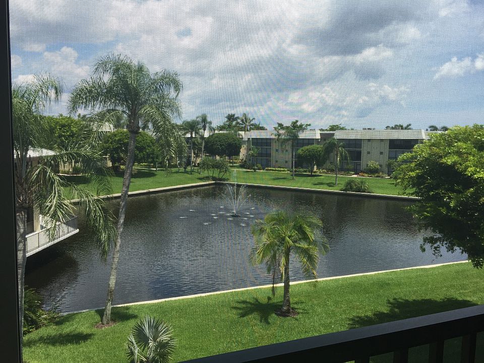 Southeast view from lanai