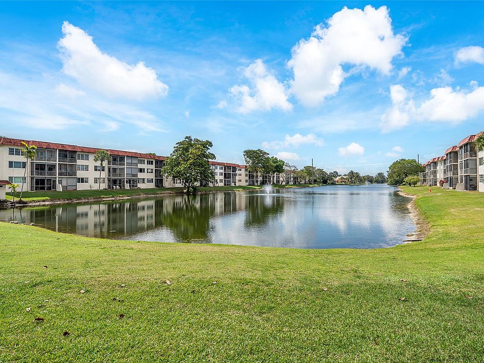 1st image of 411 S Hollybrook Drive #203