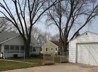 3430 Abbott Ave N, Robbinsdale, MN 55422