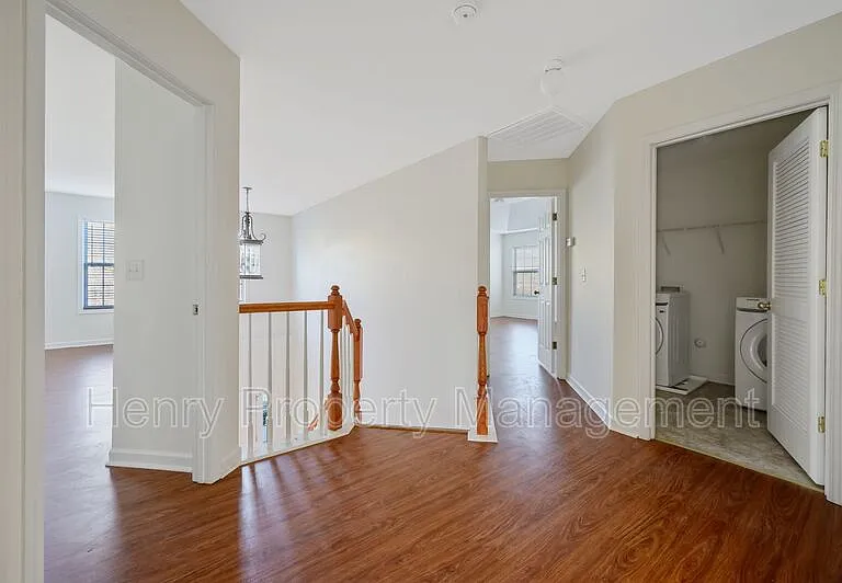 153 Presidents Walk Ln — Photo 10