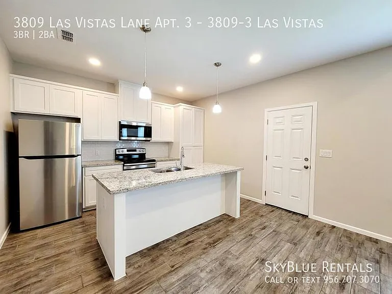 3809 Las Vistas Ln #3 — Photo 4