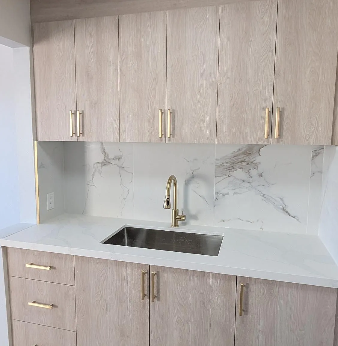 2 bed, $1,950 — Photo 2