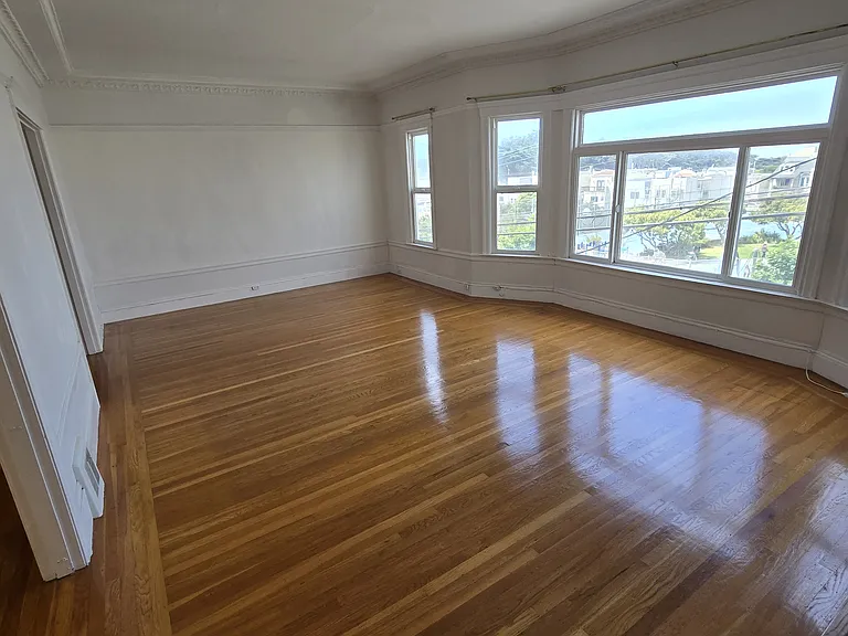840 38th Ave — Photo 5