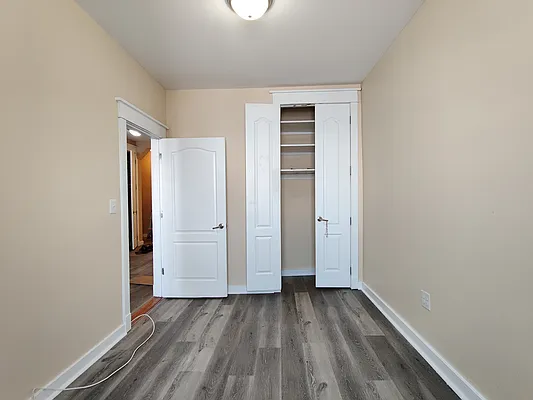 Rented by Signature Property Realty | media 25