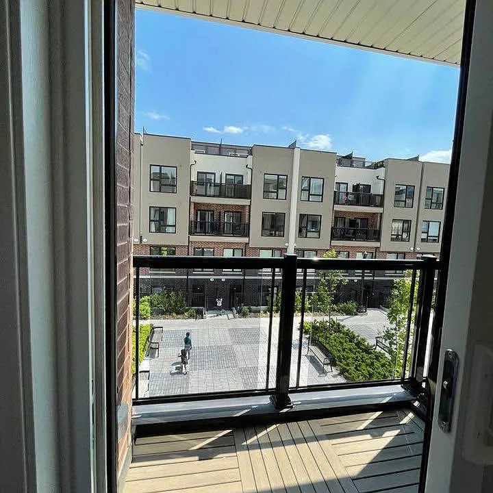 8835 Sheppard Ave E #324