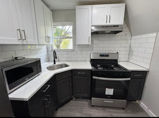 1076 Sanford Ave #3, Irvington, NJ 07111