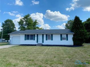 131 Chelsea Dr, Defiance, OH 43512