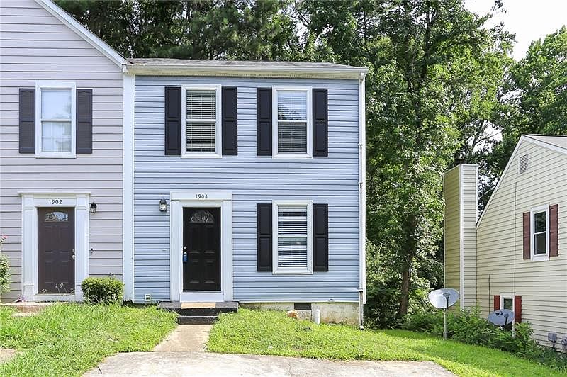 1st image of 1904 Shenandoah Valley Ln SE