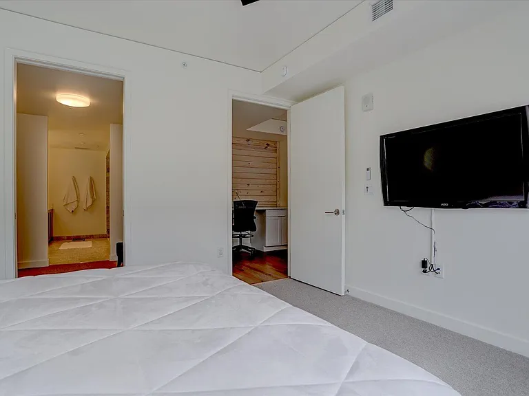 1750 Wewatta St #921 — Photo 8