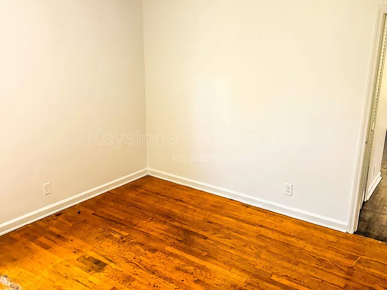 2063 Fairway Dr — Photo 5