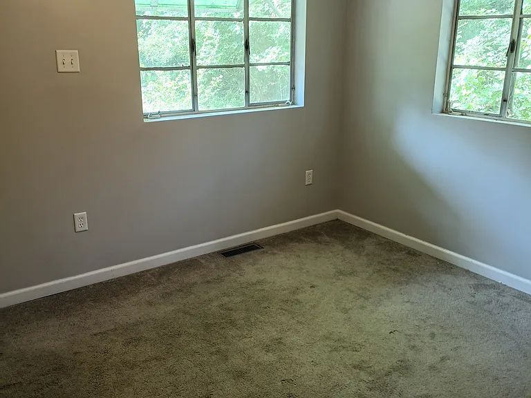 660 Covert Run Pike #2 — Photo 4