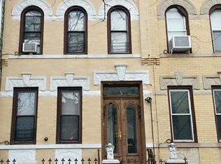 11 Schaefer St, Brooklyn, NY 11207