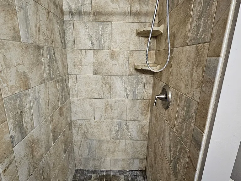 1436 Savannah Cir — Photo 11