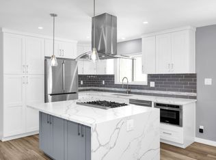 2621 E 20th St UNIT 7, Signal Hill, CA 90755