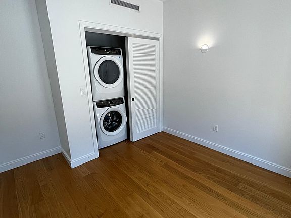 4th image of 85 Gardner St #105B