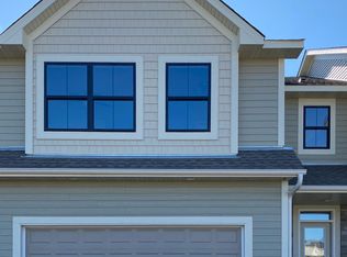 18128 Gavel Ln, Lakeville, MN 55044