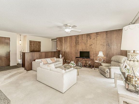 5th image of 8287 E Sanders Ct