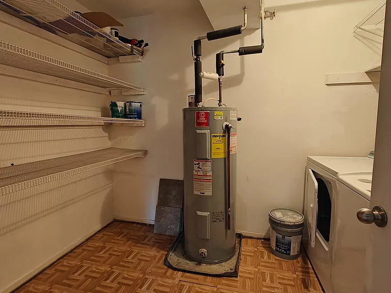 561 Florida Ave #104 — Photo 12