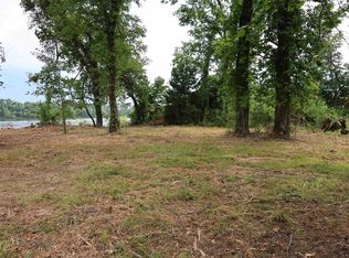 29 Catfish Ln LOT 29, Crump, TN 38327