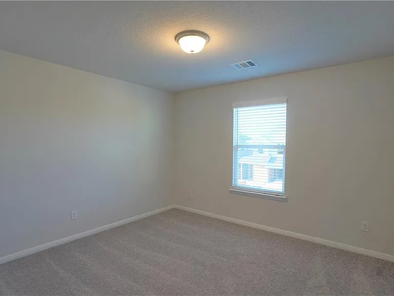 12110 Tolson Dr — Photo 23