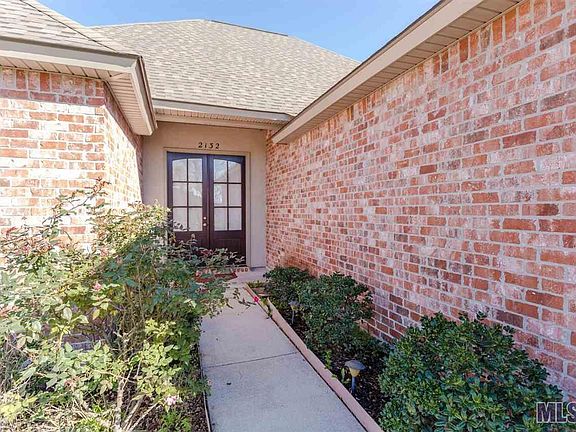 3rd image of 2132 Woodland Ct