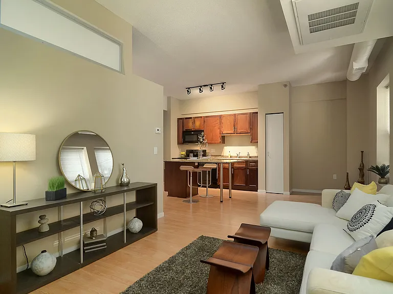 Eitel Apartments — Photo 12