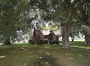 7051 Long Island Rd, Catawba, NC 28609